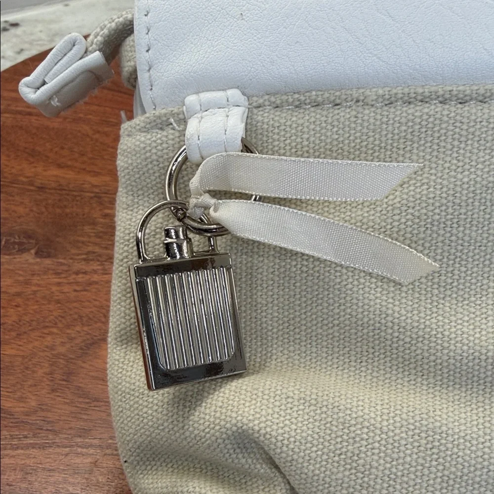 Chloe Parfum White and Cream Canvas Cosmetics Bag